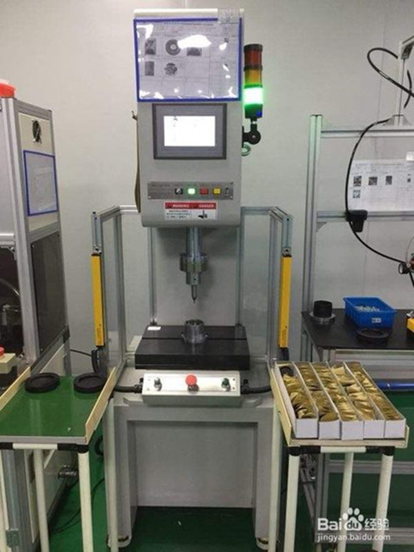 馬達(dá)壓裝機